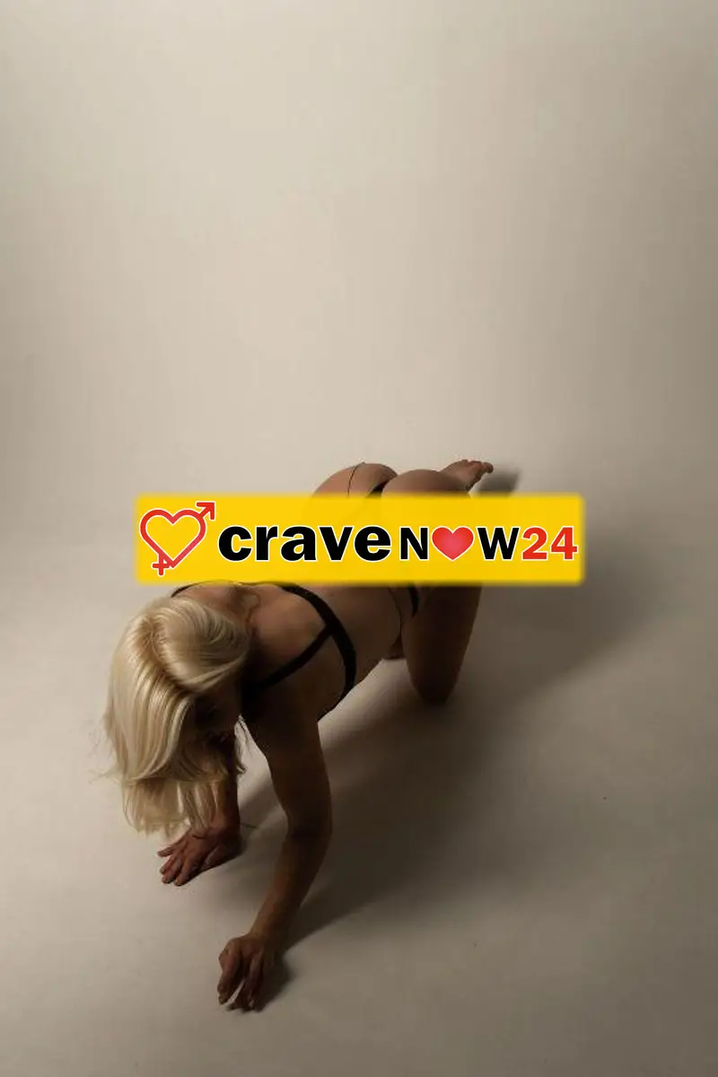 SOFIA RUSSA... APPENA ARRIVATA AD ARMA DI TAGGIA... Splendida ragazza Russa 27enne, alta 1.75 cm, terza misura di seno.. tutta per Te...