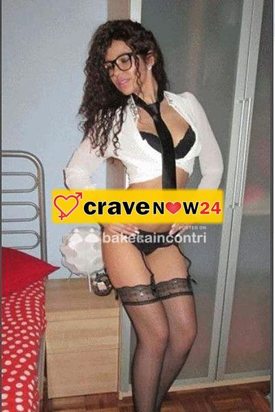 VALENTINA APPENA ARRIBATA FIGA+LATO B+ POMPINÇO AL NATURALE,,🔥🔥