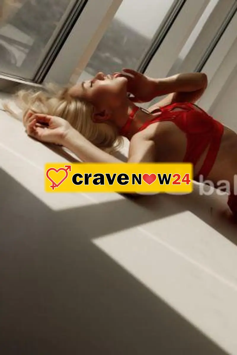 SOFIA RUSSA... APPENA ARRIVATA AD ARMA DI TAGGIA... Splendida ragazza Russa 27enne, alta 1.75 cm, terza misura di seno.. tutta per Te...