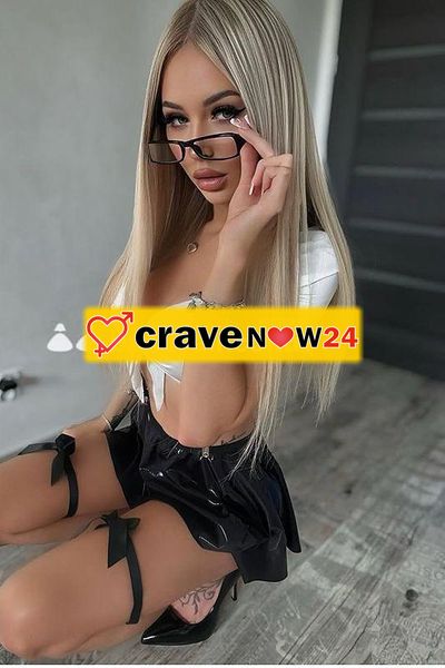 RAGAZZINA STUDENTESSA PER TE