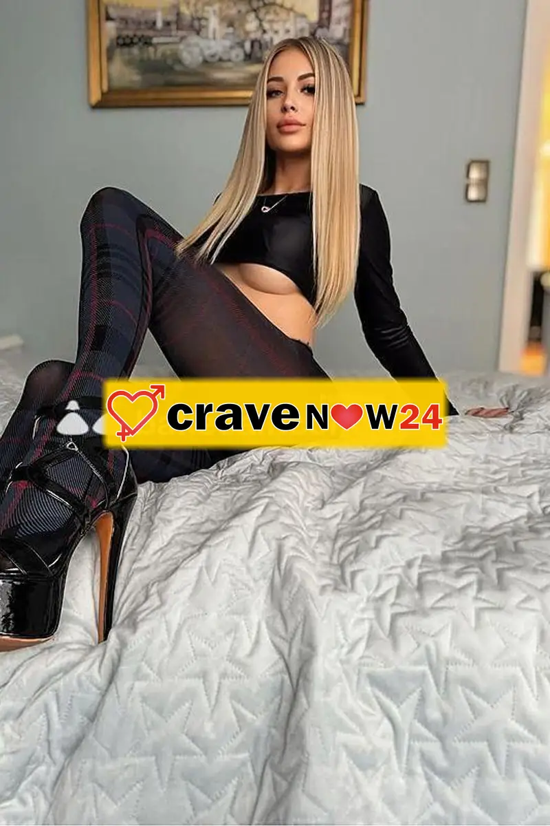 RAGAZZINA STUDENTESSA PER TE