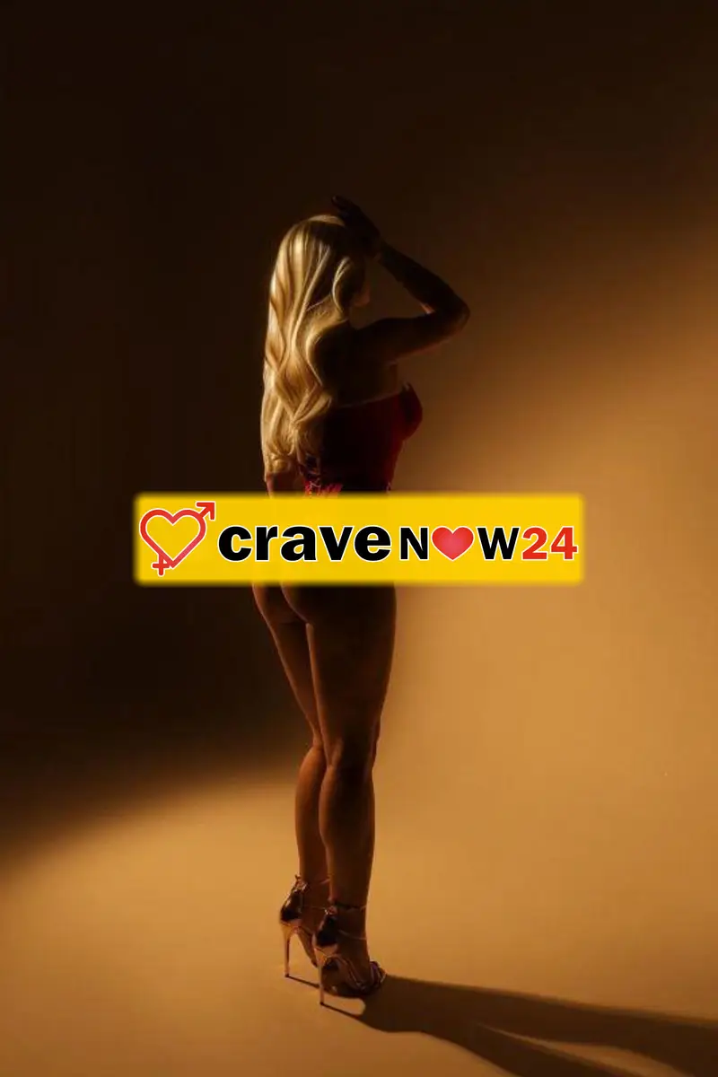 SOFIA RUSSA... APPENA ARRIVATA AD ARMA DI TAGGIA... Splendida ragazza Russa 27enne, alta 1.75 cm, terza misura di seno.. tutta per Te...