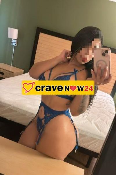 ZULEYKA sexy e giovane latina una bomba di piacere…appena arrivata