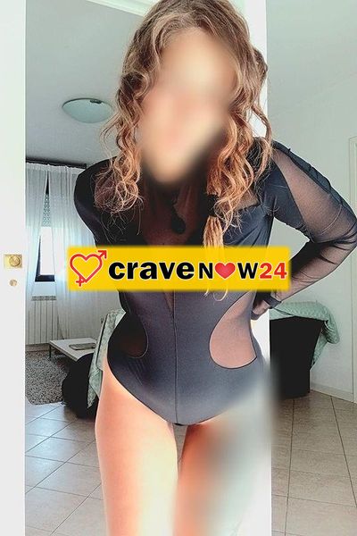 Ciao Bologna!
Sono Chiara, Torinese!
Ho 25 anni! Bionda, occhi azzurri!alta 1,56😜 Così come mi vedi, né trucco né inganni!