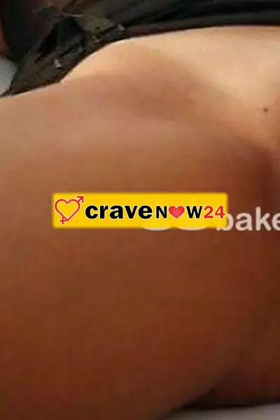 DONNA MATURA APPENA ARRIVATA IN CITTA COME MI
VEDI MI TROVI SONO SENSUALE E
PASSIONALE ......TUTTA NATURALE,
FACCIO TUTTO CON CALMA E