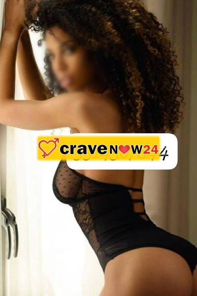 appena arrivata sexi e irresistibile. Per pochi giorni 😘💋 sessuale e passionale! 28 anni tutta naturale disposta a ogni tuo de
