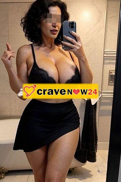 APPENA ARRIVATA ..VIALE BOCCETA ECCITANTE BAMBOLA, ESPERTA, TUTTA NATURALE (CURVE SPETTACOLARI), SONO MOLTO PASSIONALE, AMO GODERE E FAR GODERE..