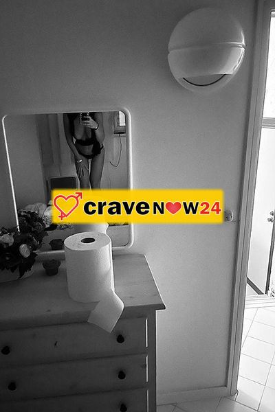 Ciao sono Ella.. Ti aspetto dalle 11 alle 19💋😉💋