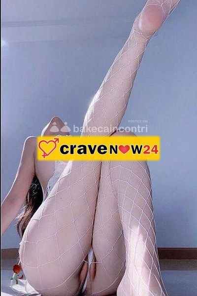 PICCOLA TROIETTA🍒((( 22 ENNE ))) ADORO ESSERE LECATA🍭 ED ESSERE 🍭LECCATA FINO A BAGNARMI..POMPINO AL NATURALE