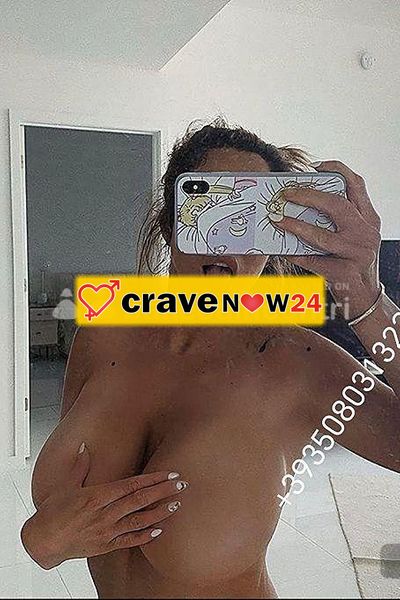 KARLA💯X💯 QUELLA NELLA FOTO COMPLETISIMA MOLTO CALDA PER FARTE PERDERE LA TESTA MI PIACE 69 GOLA FROFUNDA 👿 E AMANTE DEL BUON SEXO