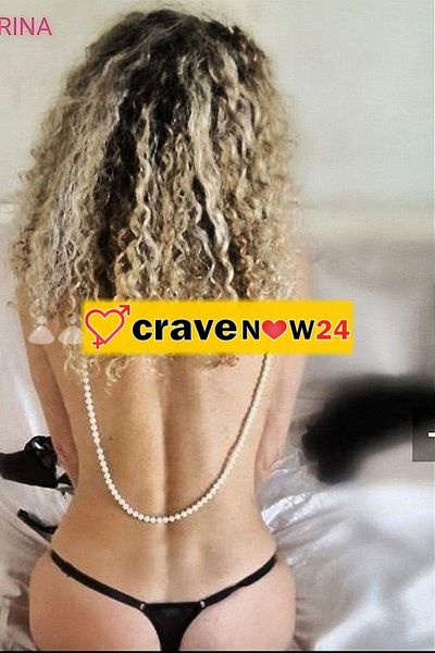 A CREMA BELLISSIMA DONNA CALDA E PASSIONALE AMANTE DEL PRELIMINARE INTENSI