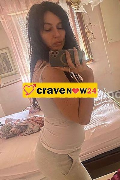 AAA URGENTE BONIFICO..chi mi aiuta .. darò là mia patata ciao sono una ragazza veneta .. cerco persone generose oggi virtualmente.. posso offrire ques