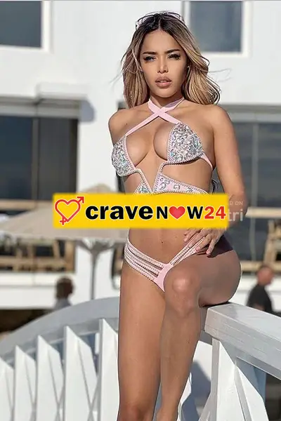 CAROLINA..APPENA ARRIVATA A ROMA💕BELLISSIMA E MALIZIOSA💋BAMBOLA TUTTA PER TE💖 DAL VIVO ANCORA PIU’ BELLA.!!! 👑AMBIENTE DI LUSSO❄️❄️CLIMATIZZA