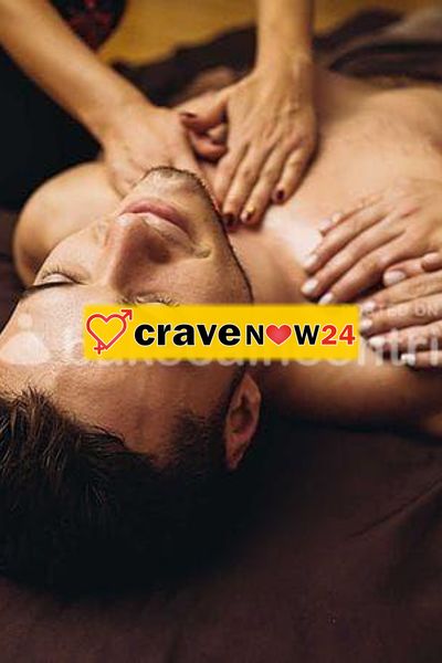 FLORY😍SONO SENSUALE E INTRIGANTE E MI PIACE DA IMPAZZIRE SENTIRE LA TUA ECCITAZIONE.I MEI MASSAGG.I SONO UNICI! QUELLO CHE VEDI E' ESATTAMENTE QUELLO