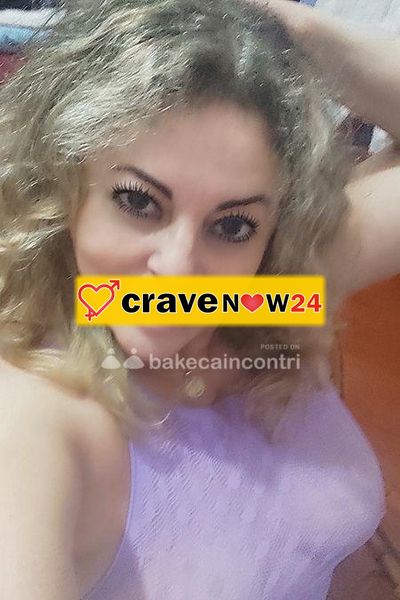 Mary bella MilF molto dolce e disponibile ti accoglie in ambiente riservato però belli momenti di RELAX con buen.massaggio foto Reale🥰😘