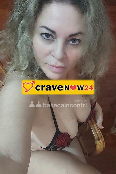 Mary bella MilF molto dolce e disponibile ti accoglie in ambiente riservato però belli momenti di RELAX con buen.massaggio foto Reale🥰😘