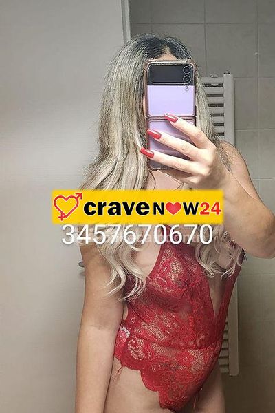 Novità assoluta per la prima volta bellissima ragazza dell est per pocco solo italiani