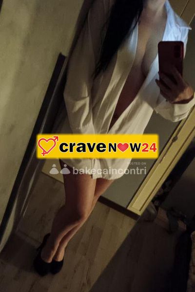 GIULIA MASSAGGIATRICE ITALIANA- foto reali