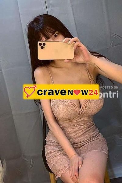 SCAMBIO EMOZIONALE CON MASSAGGIATRICE RAGAZZA ORIENTALE - foto reali