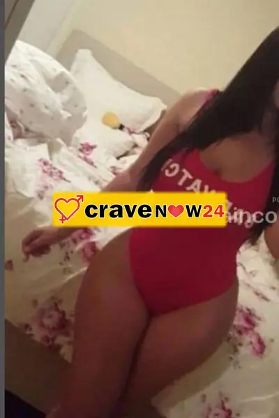 NEW EVA! PRIMA VOLTA IN CITTA'... CALDISSIMA MORA 👄 UNA DELIZIA.. PORCA BOLLENTE.. TI RIPULISCO TUTTA LA CAPPELLA