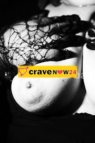 Dove la dolcezza incontra la malizia condita dalla morbidezza di forme abbondanti. Sei pronto a lasciarti sedurre dalla BBW italiana?