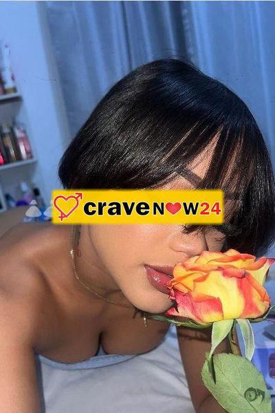 Pamela 🥰😋dolce tentazione apenna arrivata , giovane 🥰brava a soddisfare tutta le tue fantasie calda , regina del preliminare .