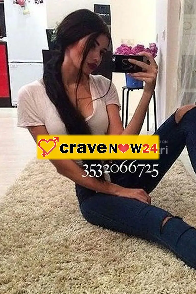 MAITE.. UNIVERSITARIA  NINFOMANE APPENA ARRIVATA foto 100/vera BOMBA SEXY.(( INCULAMI BENE +GARANTITA VENUTA IN BOCCA ))