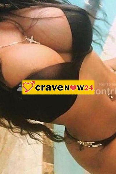 NUOVA RAGAZZA PICCOLINA 🍒 TROIETTA🍒 ADORO SUCCHIARE 🍭CON LA MIA CALDA BOCCA GOLA PROFONDA ED ESSERE 🍭LECCATA FINO A BAGNARMI