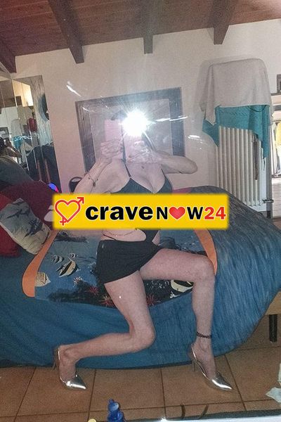 Goditi il tuo relax con un bel body massage corpo a corpo Esplosivo