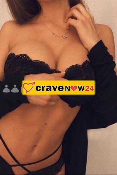 SARA ALESSIA LEILA EFFETTUANO IL MASSAGGIO TANTRA IN STUDIO BENESSERE A TRANI PASSIONE ITALIANA