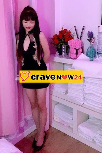 RAGAZZA ORIENTALE PICCOLINA 22 enne TROIETTA ADORO SUCCHIARE 🍭CON LA MIA CALDA BOCCA ED ESSERE 🍭LECCATA 👅FINO A BAGNARMI