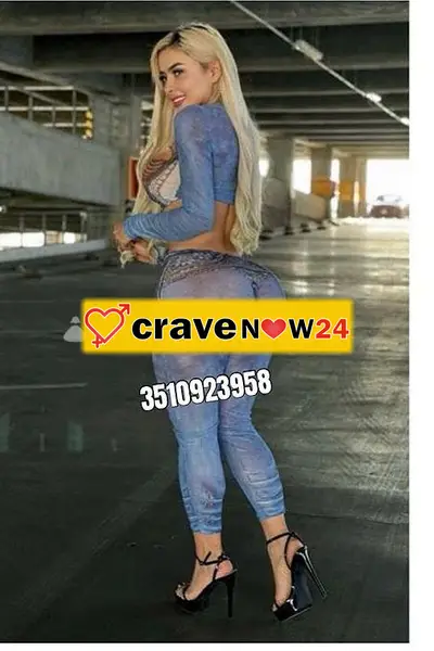 NOVITÀ COLOMBIANA 🇨🇴 con un bell fisico arrapante Completissima della A alla Z per momenti piccanti 🌶️