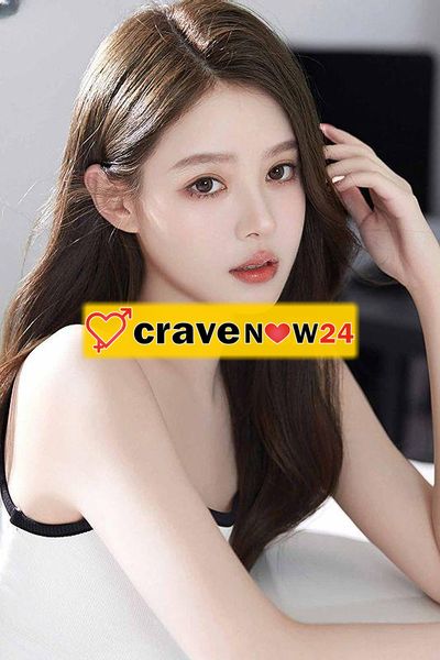 due belle ragazze orientali fresche