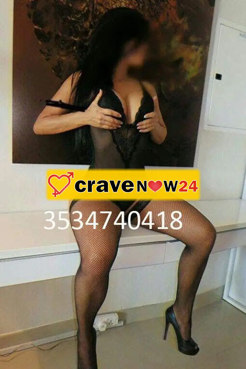 EVA💥APPENA ARRIVATA IN CITTA 👄VENEZUELANA 🇻🇪 DISPONIBILE 24 SU 24 🍒POMPINO AL NATURALE + 69, SEGHE A 2 MANI, LATO B.