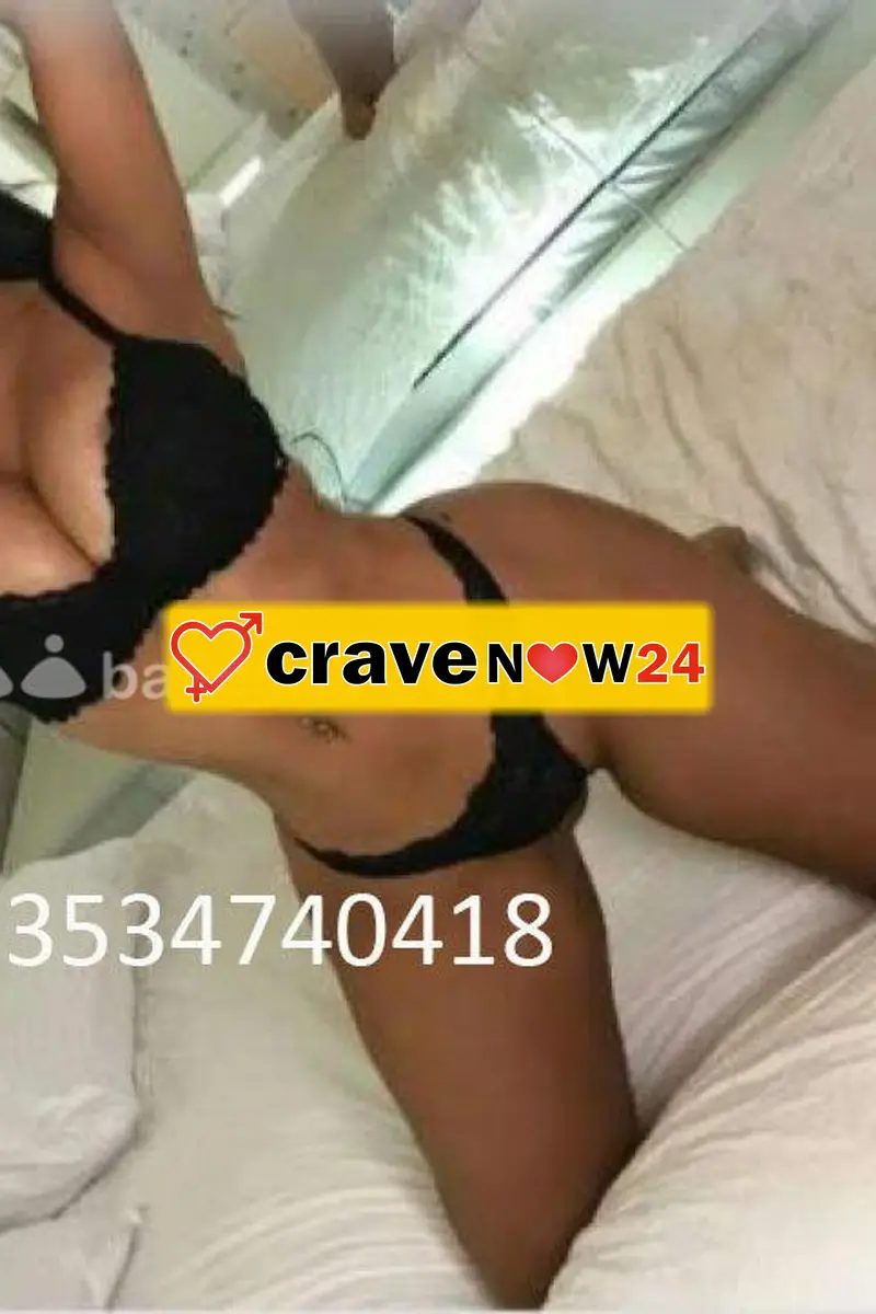 EVA💥APPENA ARRIVATA IN CITTA 👄VENEZUELANA 🇻🇪 DISPONIBILE 24 SU 24 🍒POMPINO AL NATURALE + 69, SEGHE A 2 MANI, LATO B.