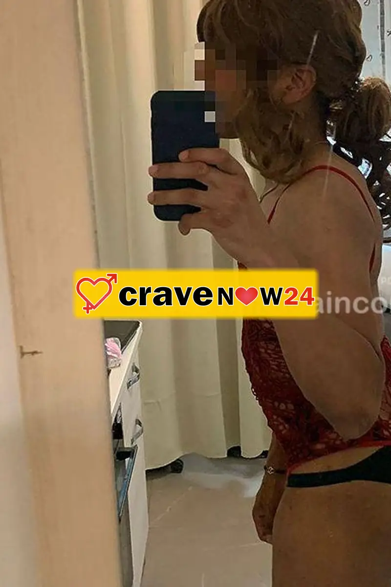 20enne trav molto femminile succhia maturi al naturale 😽😽 ospito