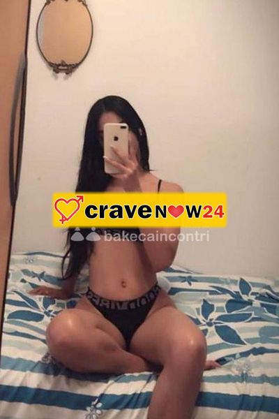 BASSANO -APPENA ARRIVATA ! LA REGINA DELLE POMPE CON FINALE IMPERDIBILE!! 😘