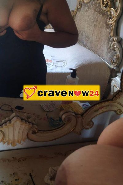 ISABELLA PRIMA VOLTA A❤FONTANA DI RUBIERA⭐ BELLISSIMA PORCELLINA🐷ADORO SUCCHIARE CON LA MIA CALDA BOCCA ED ESSERE LECCATA 👅FINO A BAGNARMI COMPLETISSI