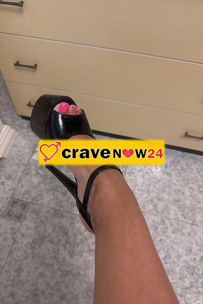 New caltanisetta misstress padrona fetish 🦶🦶🦶italiana