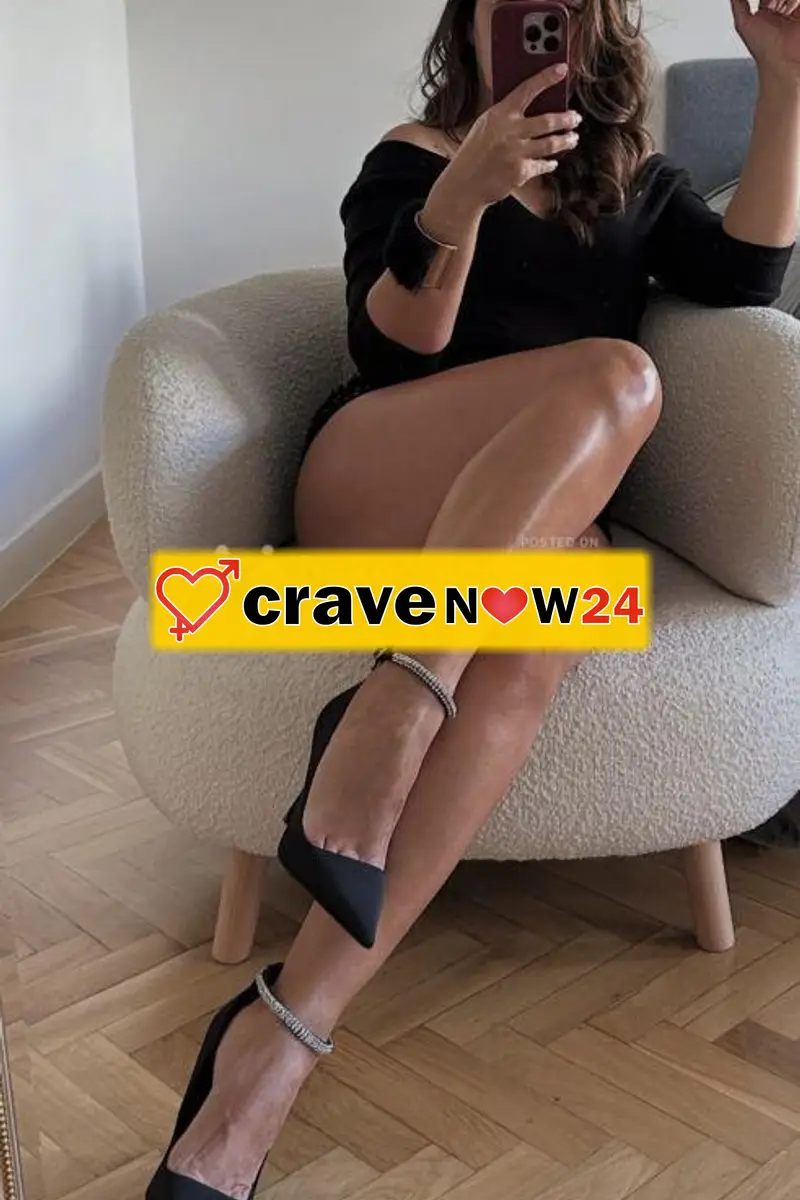 AFFASCINANTE MASSAGGIATRICE ITALIANA...