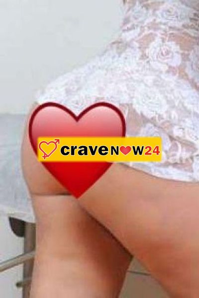 ALESSANDRA BELLA MILF QUARANTENNE MOLTO DOLCE E AMANTE DELLE COCCOLE