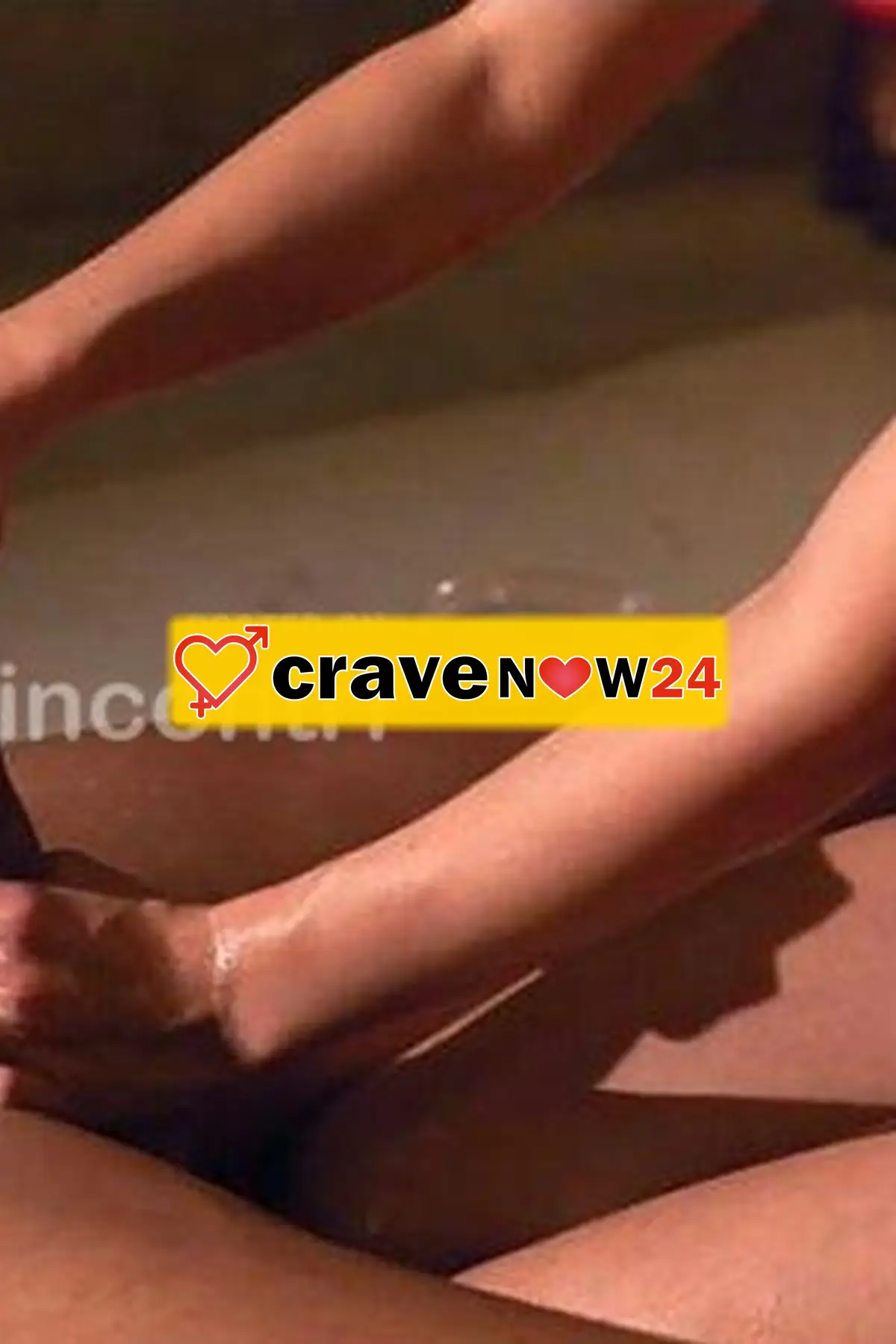 A MERANO… Ti offre massaggio lingam e prostatico e manipolazione della parte intima con controllo dell'eiaculazione anche su tutto il corpo.