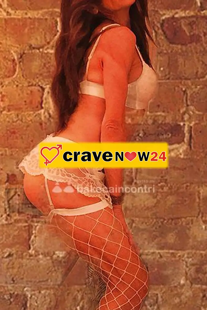 DISTINGUERSI per... essere UNICA! 
TUTTO ORIGINALE... SUPER SCONTO ENTRO LE 21