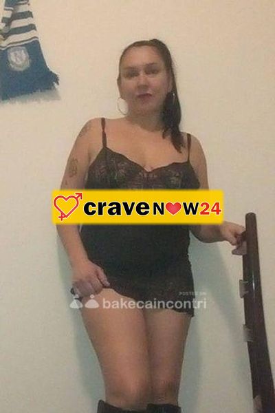 Ciao sono Giulia una bellissima donna come puoi vedere... Sono calda e passionale... non mi piacciono gli incontri veloci... sono dolce , delicata e d