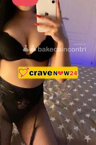 Pontedera novità bella ragazza foto reale