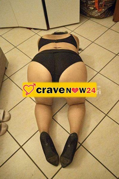 DONNA MATURA -HOT,,HOT,, MILF MELISSA, BELLISSIMA LATINA, LABBRA DI FUOCO, UNA VERA FIERA DELL SESSO APASSIONATA, FOTO REALI