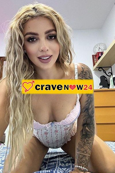 💖APPENA ARRIVATA SANDRA🍓 * 💯 % ... FIGA SUCCOSA DA LECCARE - 69 E POMPINO NATURALE💗 LATO B - MASSAGGIO