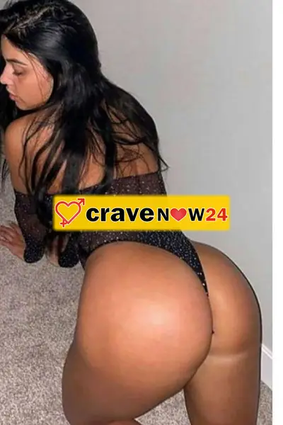 NEW EVA! PRIMA VOLTA IN CITTA'... CALDISSIMA MORA 👄 UNA DELIZIA.. PORCA BOLLENTE.. TI RIPULISCO TUTTA LA CAPPELLA