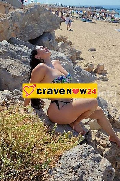 SARA  😍😋APPENA ARRIVTA IN CITTA' PRIMA VOLTA FOTO REALE 😋😋DOLCE COME IL MIELE E CALDA SEXY SENSUALE DISPONIBLE 24 SU 24