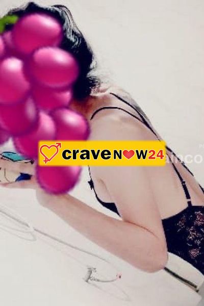 PRIMISSIMA VOLTA a Verona ❤️ Giovane Porcellina 🔝💣🔞 Bocca Calda per POMPINI FAVOLOSI 😍🤤😈